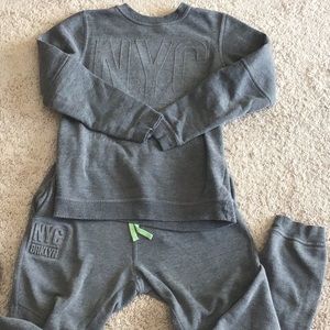 Boys clothes set!
